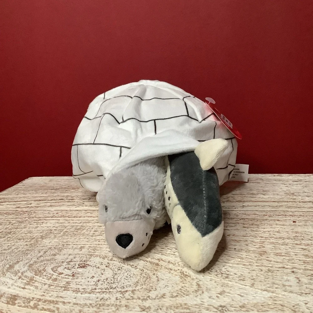 Pet Shoppe Igloo Plush Dog Toy Play Hide & Seek With Seal & Shark. It Cr…